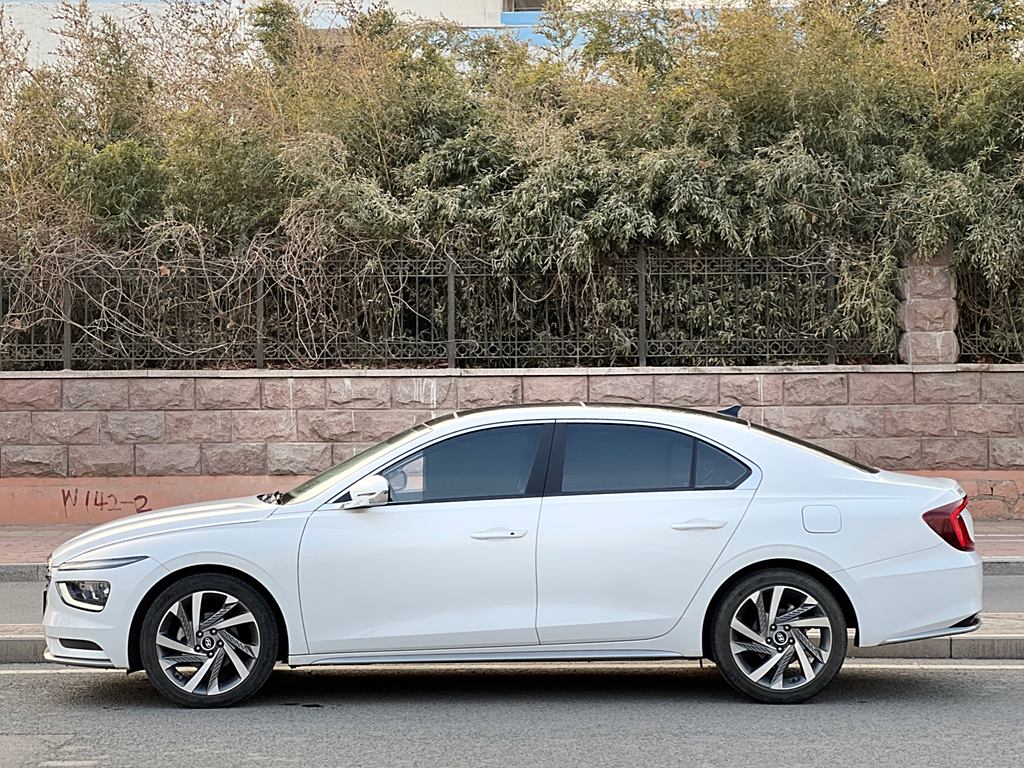 Hyundai Mistra 2021 1.8L CVT LUX