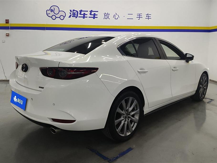 Mazda3 Axela 2021 2.0L Автоматическая