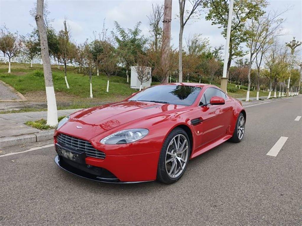 Aston Martin V8 Vantage 2012 4.7L S Coupe