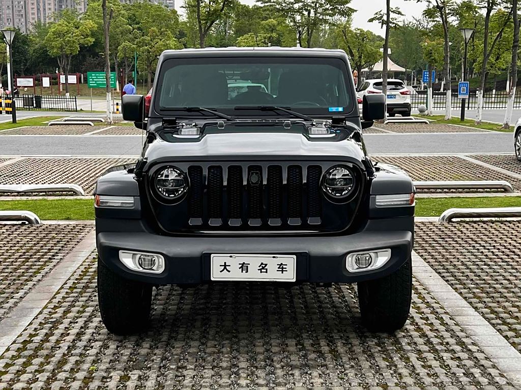 Jeep Wrangler 2019 2.0T Sahara  V