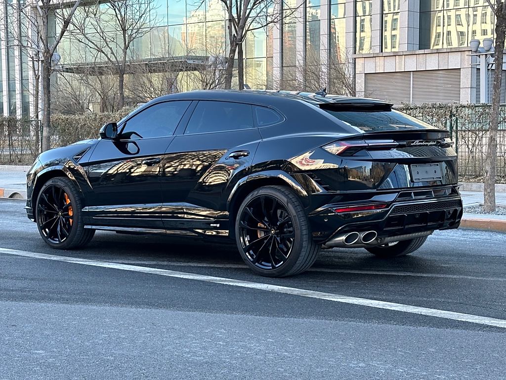 Urus 2023 4.0T V8 S