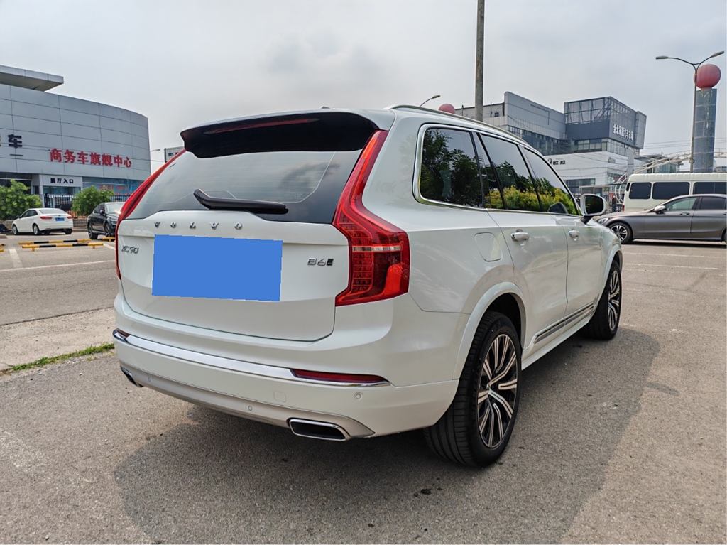 Volvo XC90 2021 B6  7