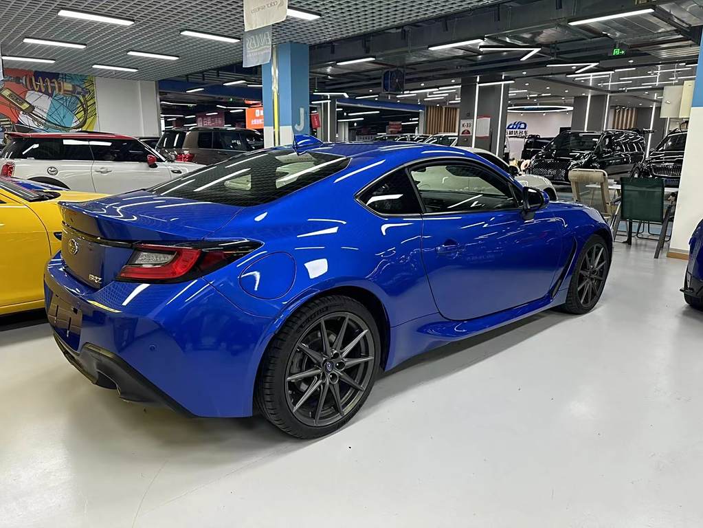 Subaru BRZ 2022 2.4L АвтоматическаяEyeSight