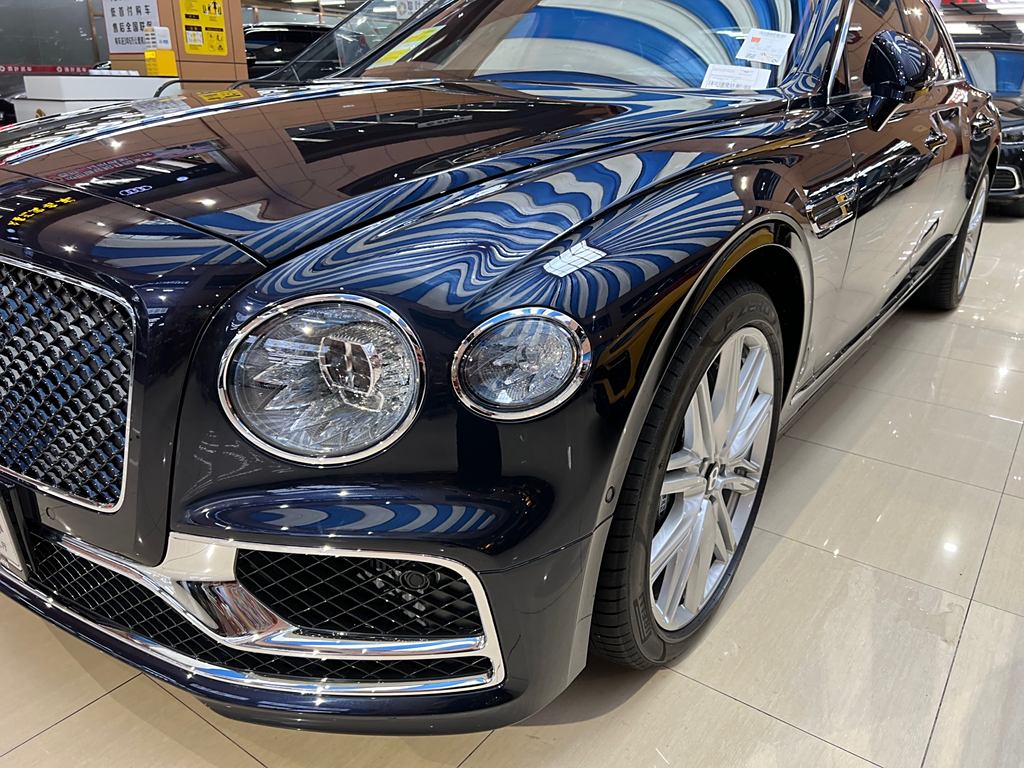 Bentley Flying Spur 2024 4.0T V8