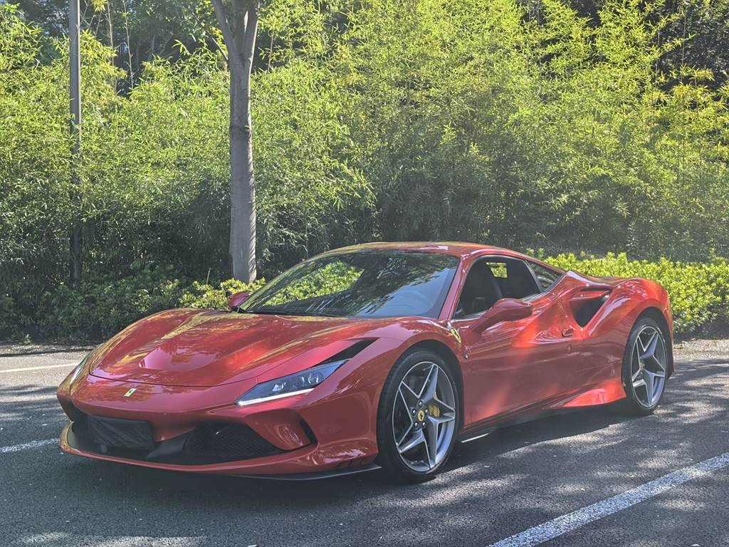 Ferrari F8 2019 Tributo 3.9T V8