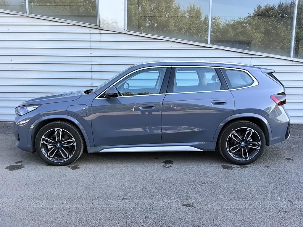 BMW iX1 2023 xDrive30L M Sport Package