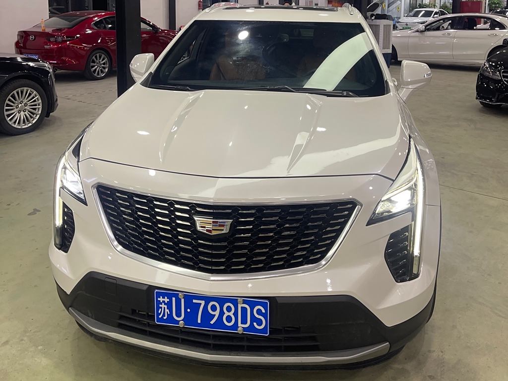 Cadillac XT4 2022 28T