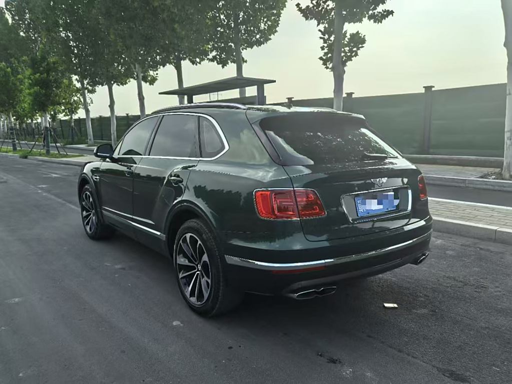 Bentley Bentayga 2021 4.0T V8