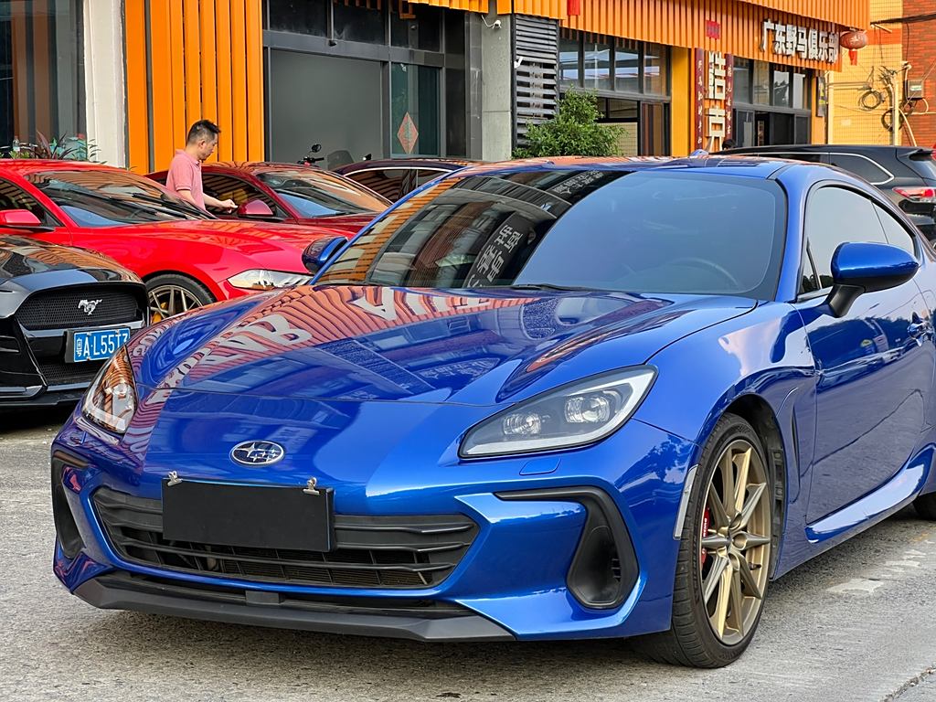 Subaru BRZ 2022 2.4L Ручная