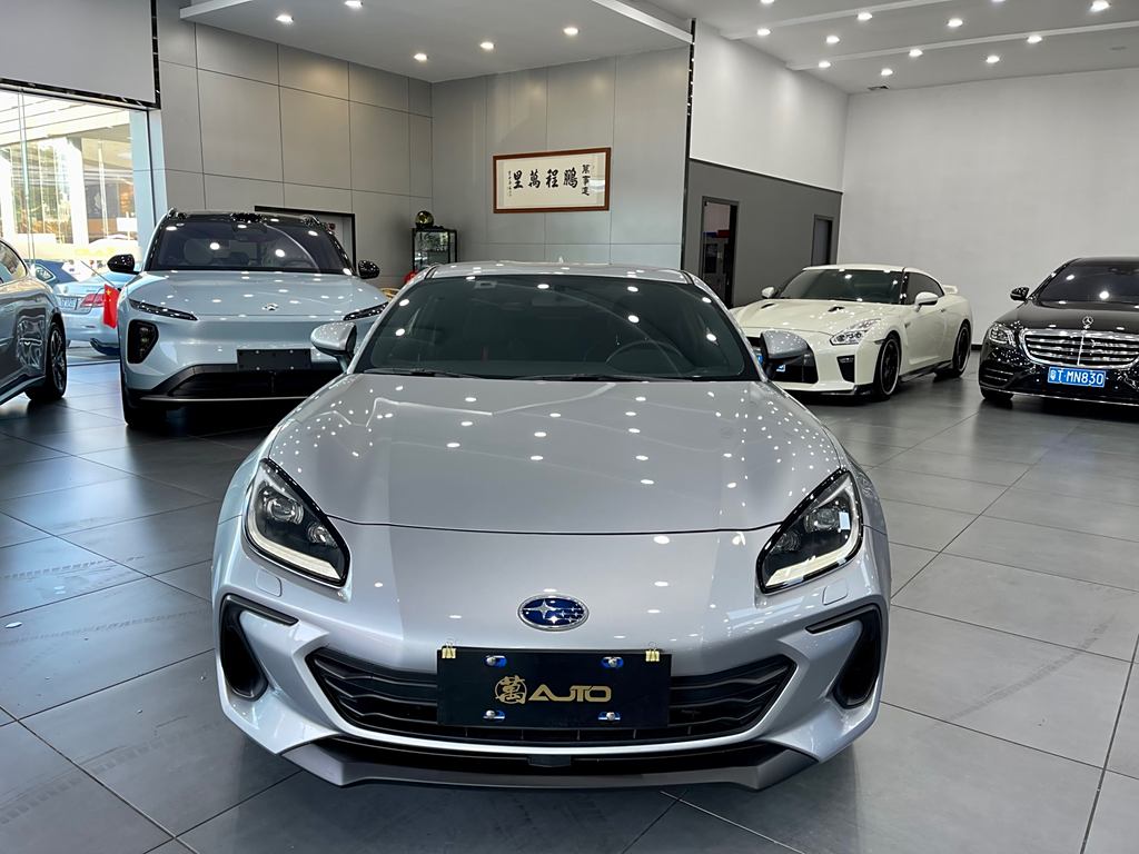 Subaru BRZ 2022 2.4L Ручная