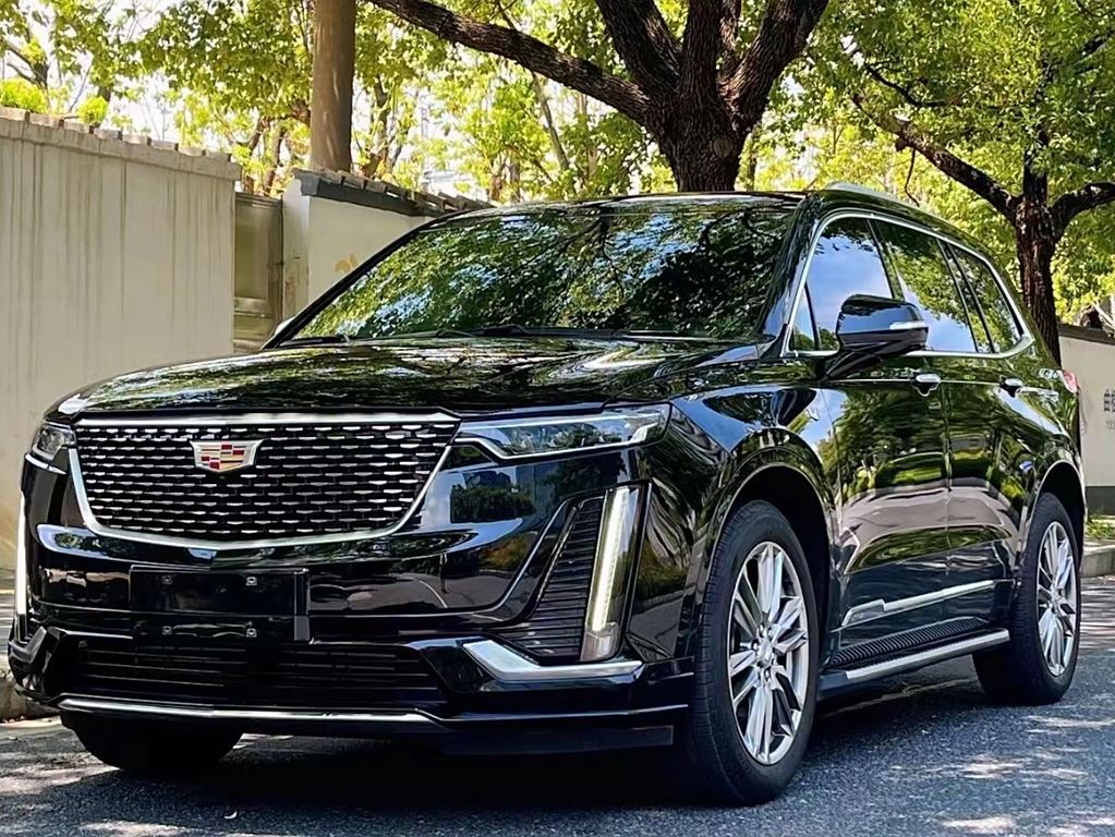 Cadillac XT6 2022 2.0T  Полный привод Luxury