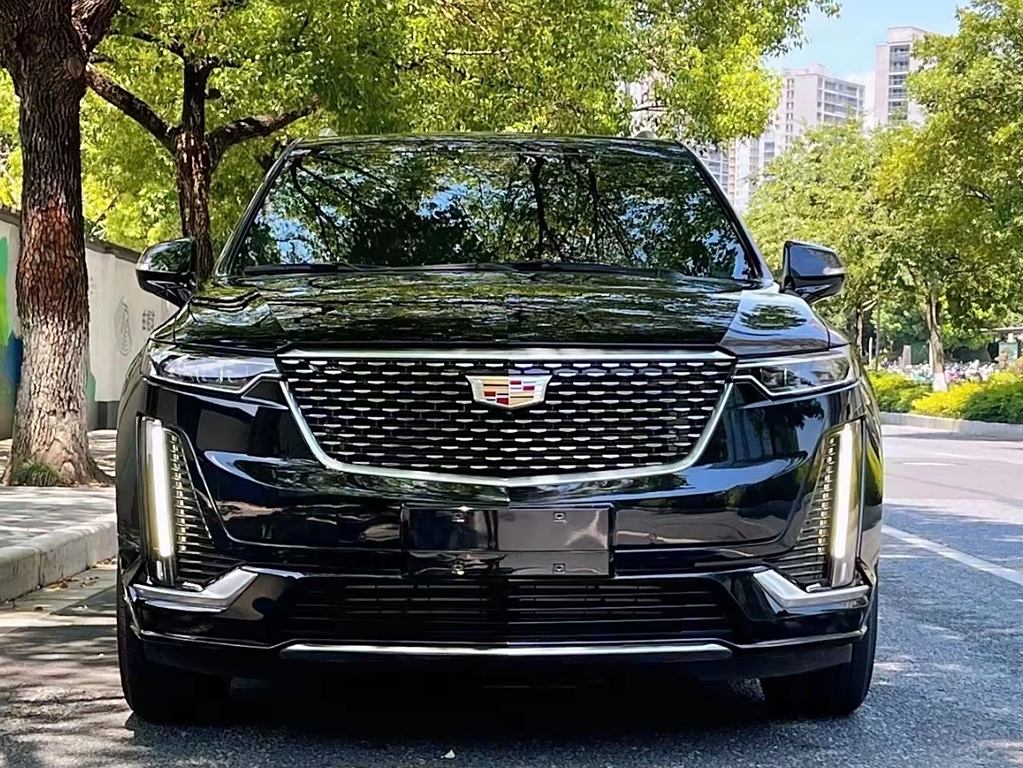 Cadillac XT6 2022 2.0T  Полный привод Luxury