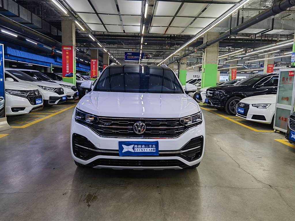 Volkswagen Tayron 2020 380TSI Полный приводR-Line