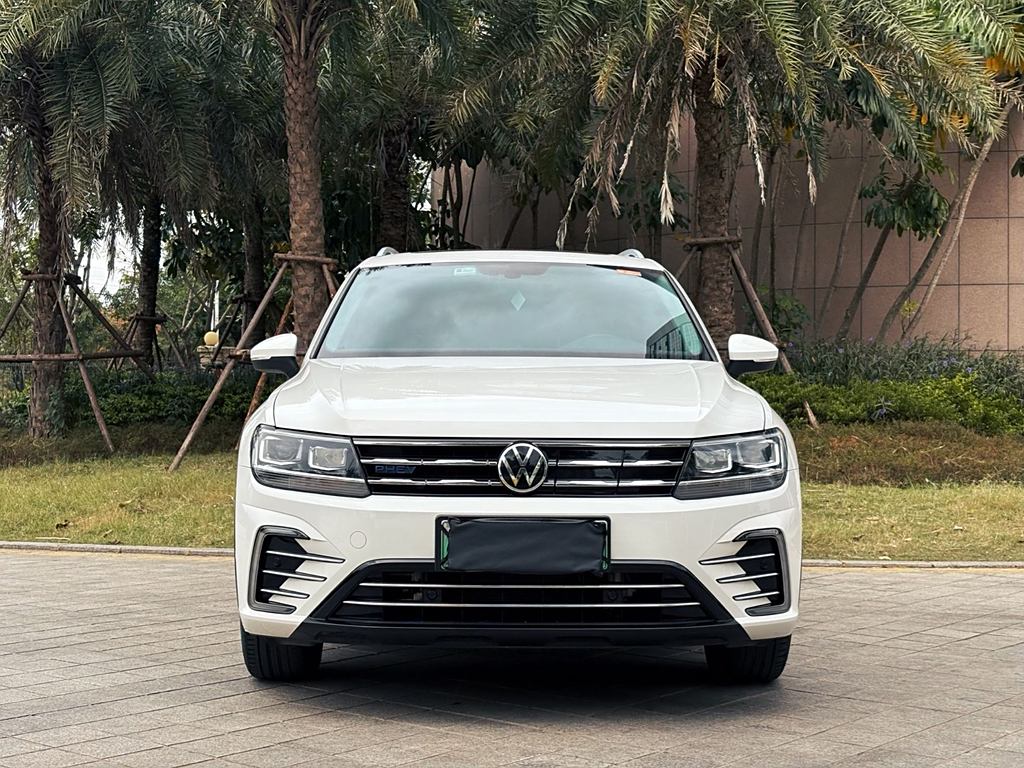 Volkswagen Tiguan L 2021 430PHEV Плагин-гибрид (PHEV)