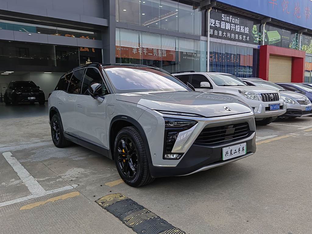 NIO ES8 2020 450KM