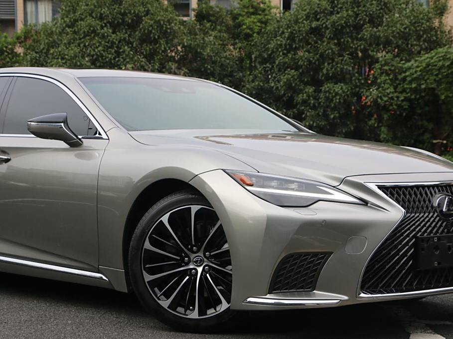 Lexus LS 2021 500h