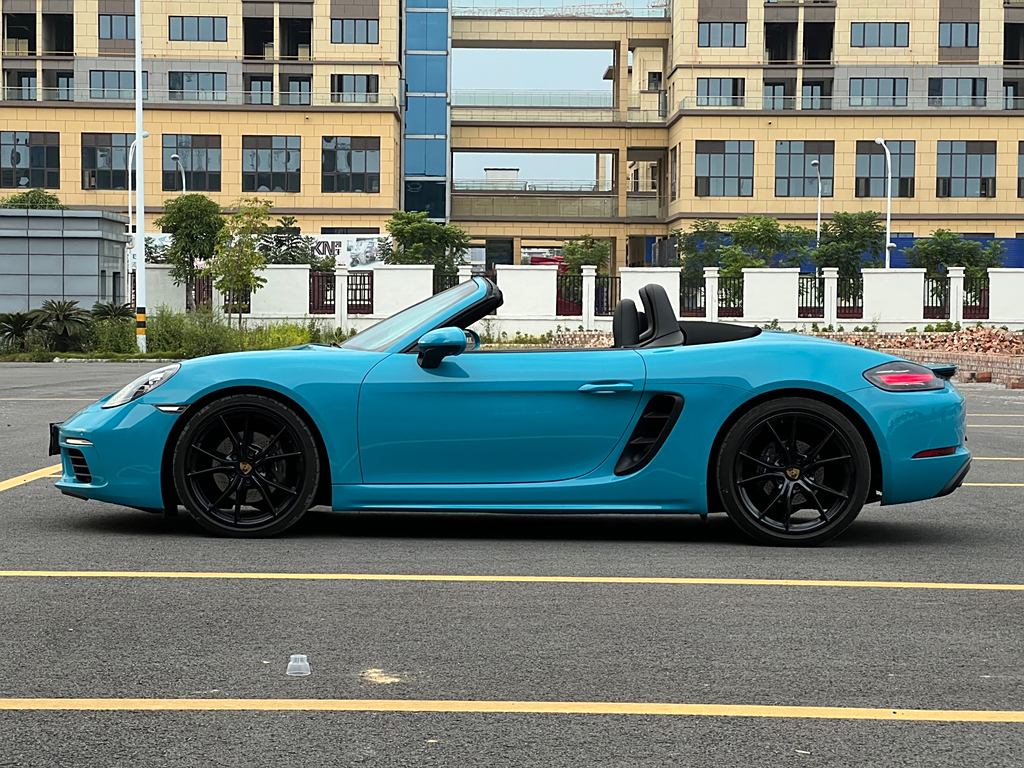 Porsche 718 2016 Boxster 2.0T