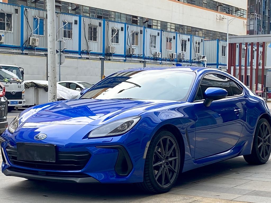 Subaru BRZ 2023 2.4L Ручная10