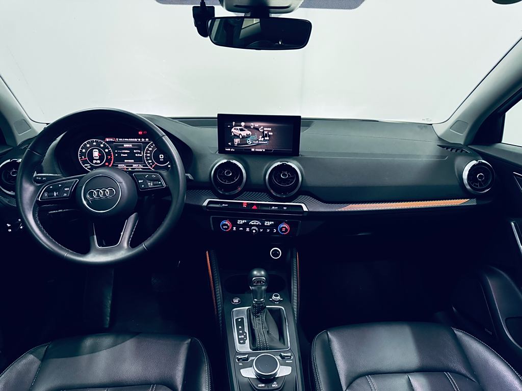 Audi Q2L 2023 35TFSI