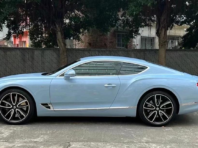 Bentley Continental 2022 4.0T GT V8