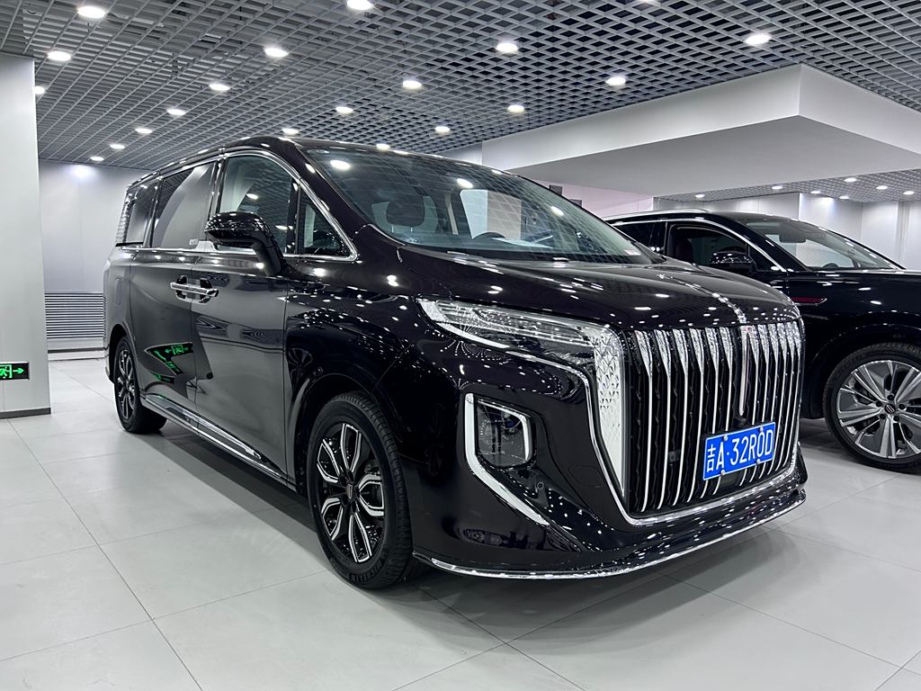 Hongqi HQ9 2023 2.0T