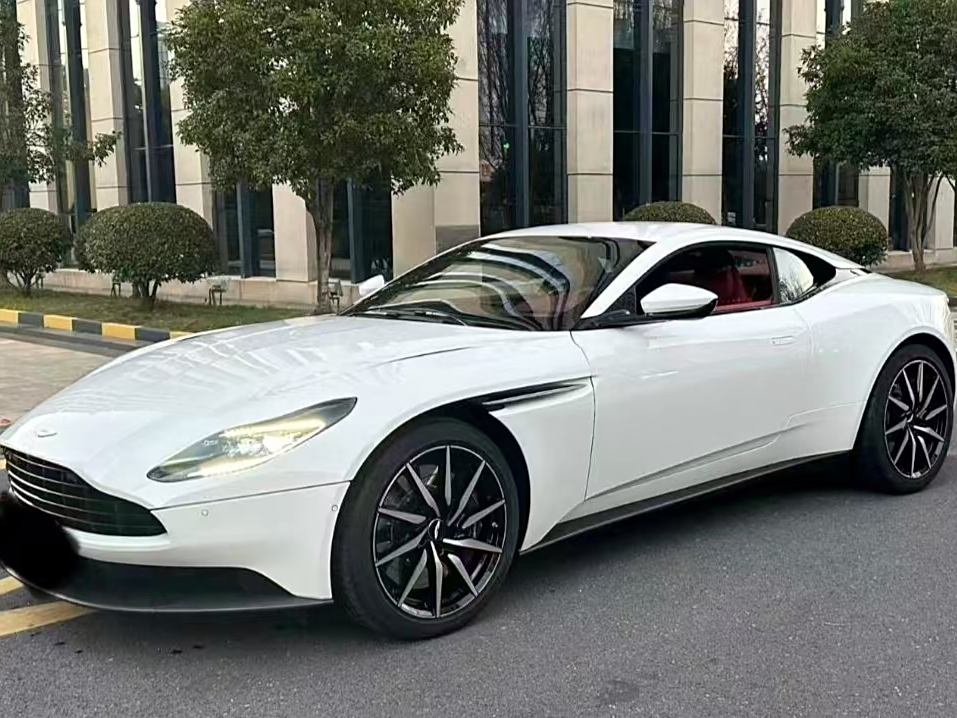 Aston Martin DB11 2022 4.0T V8 Coupe