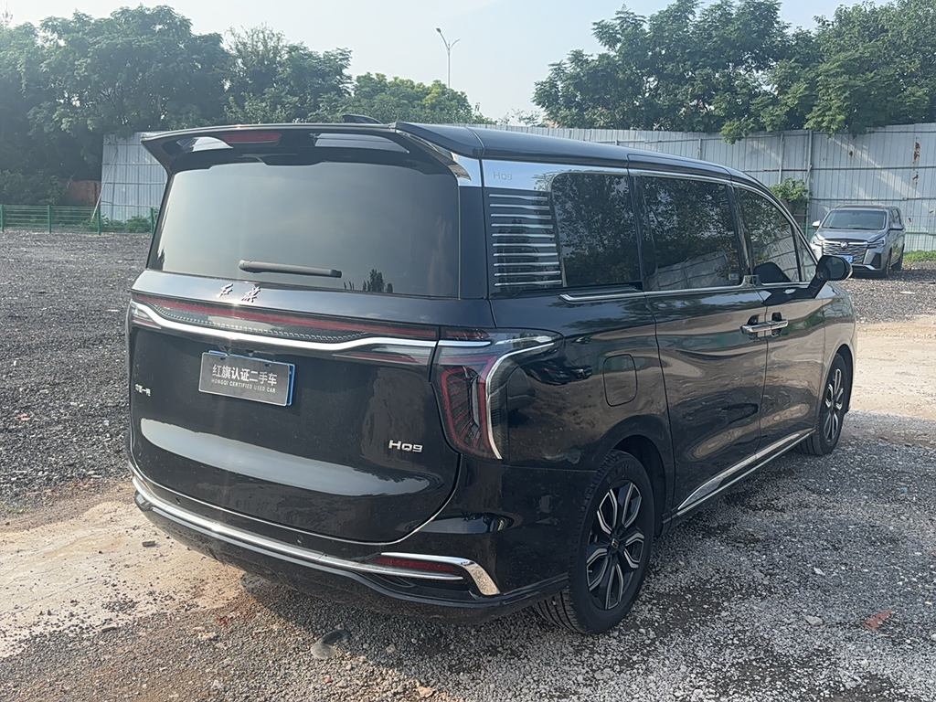 Hongqi HQ9 2023 2.0T