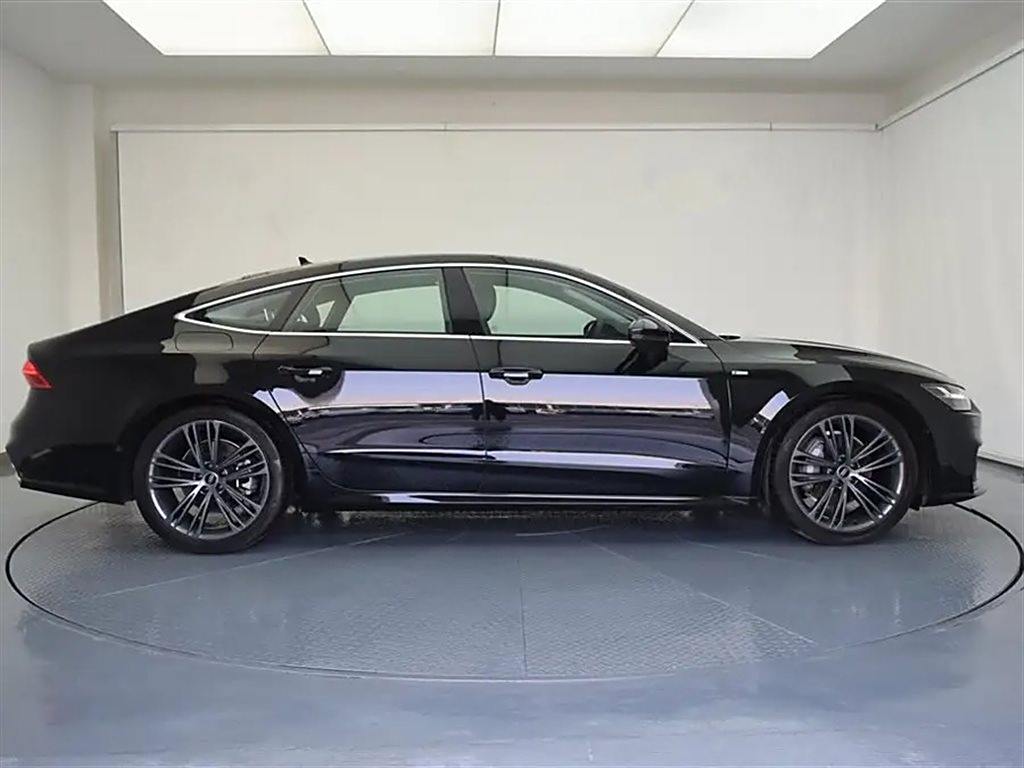 Audi A7 2023 45 TFSI