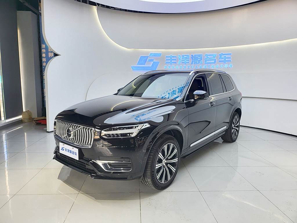 Volvo XC90 2023 B6  7