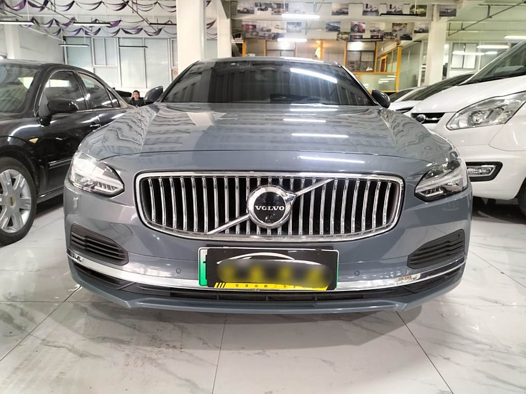 Volvo S90 2022 T8 E