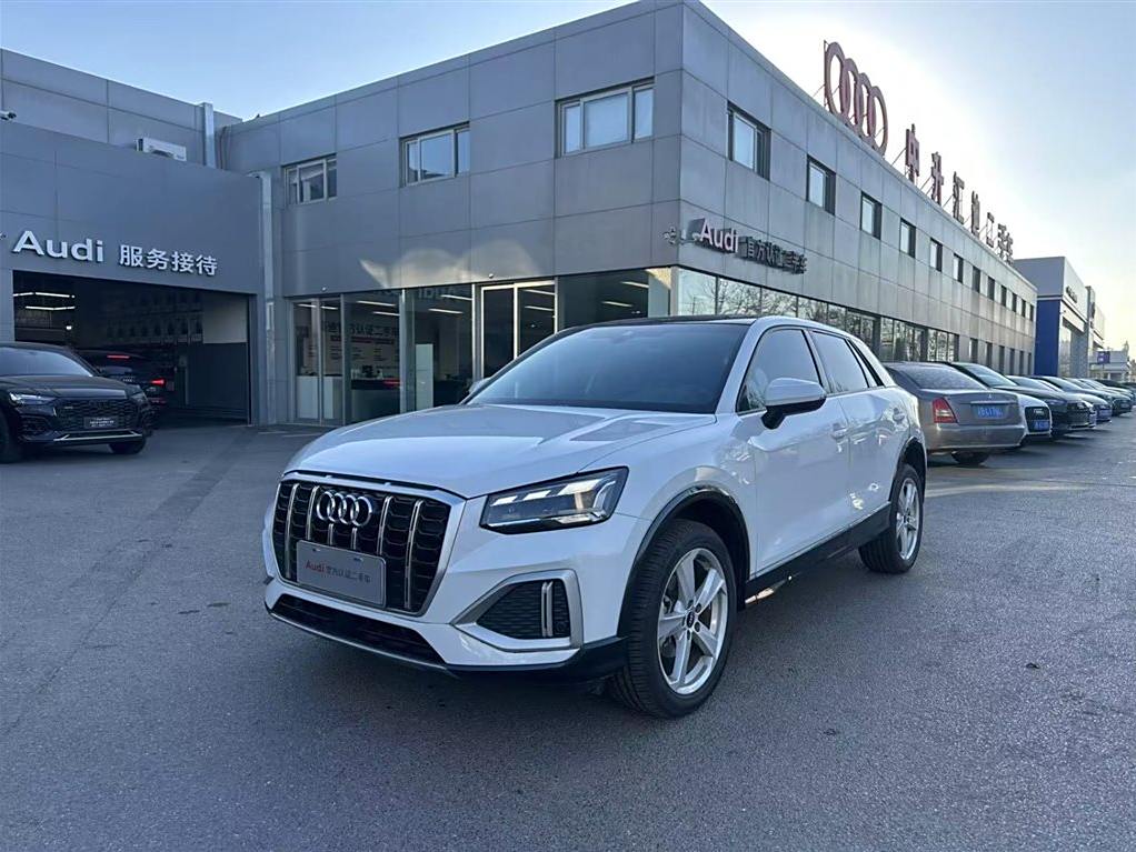 Audi Q2L 2023 35TFSI