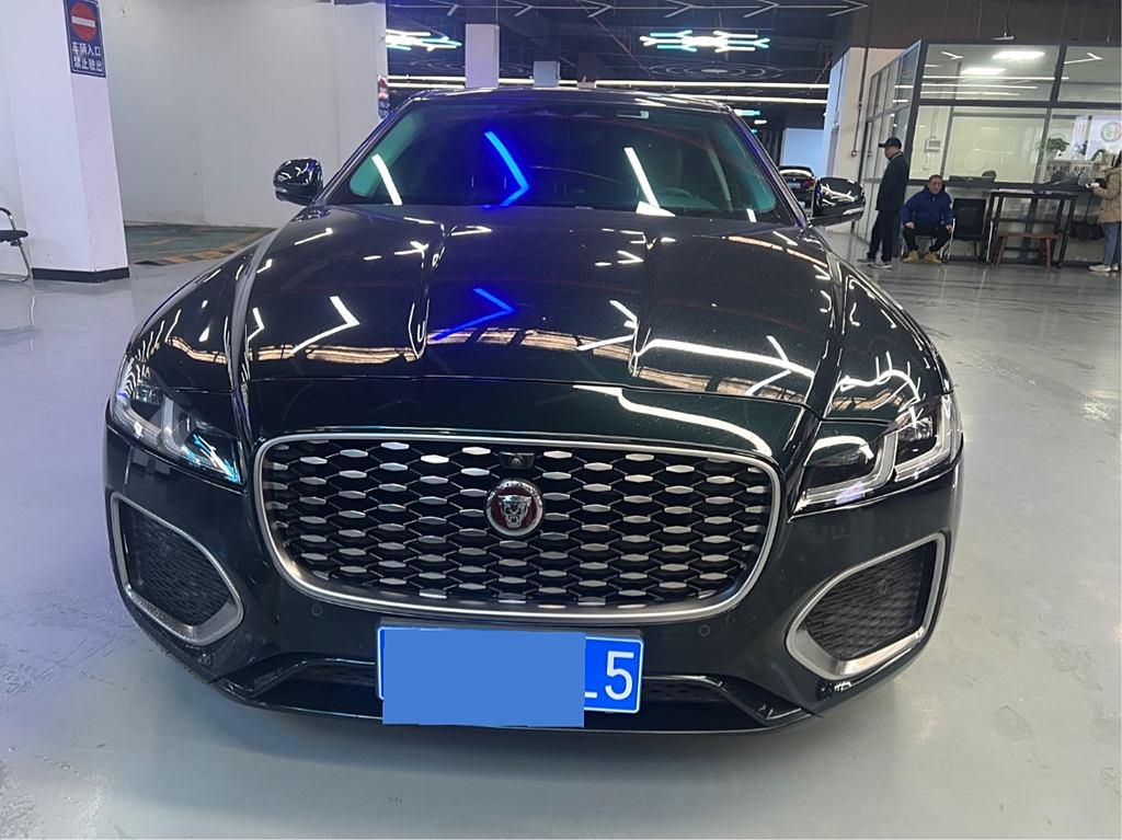 Jaguar XFL 2021 XFL 2.0T P250