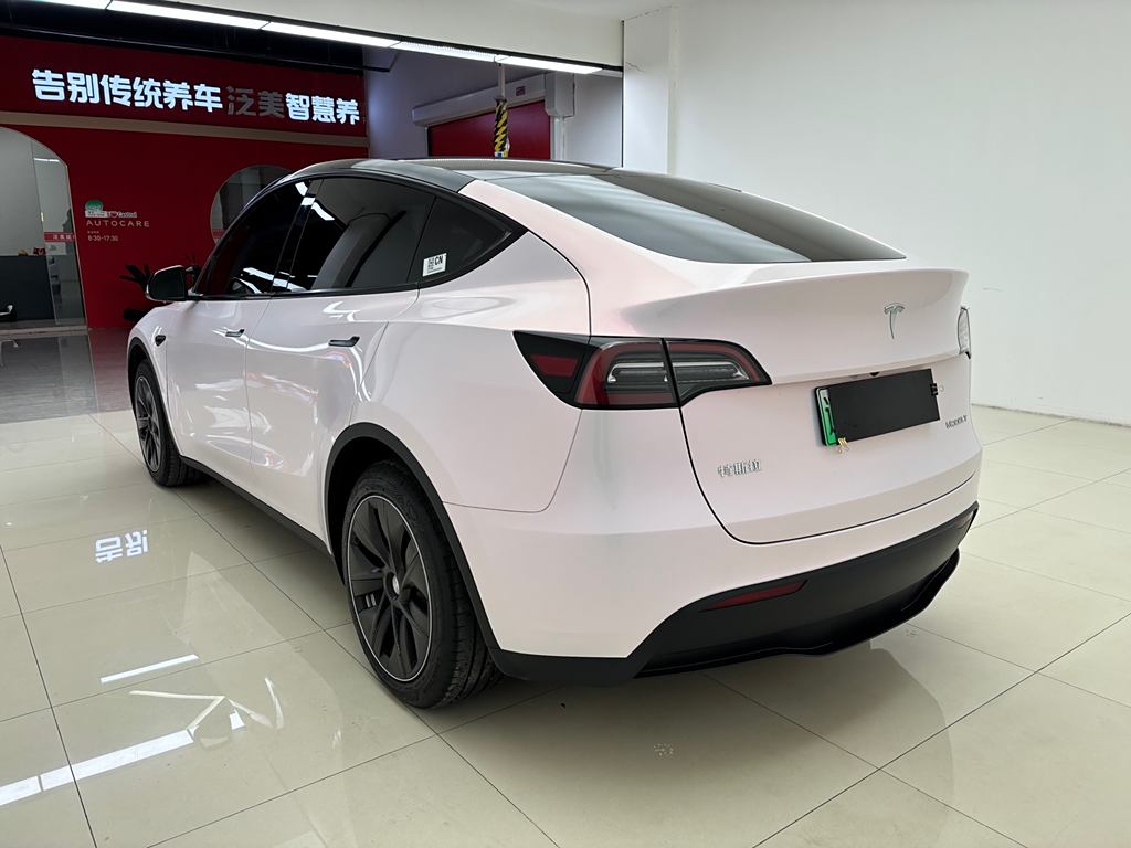 Model Y 2023