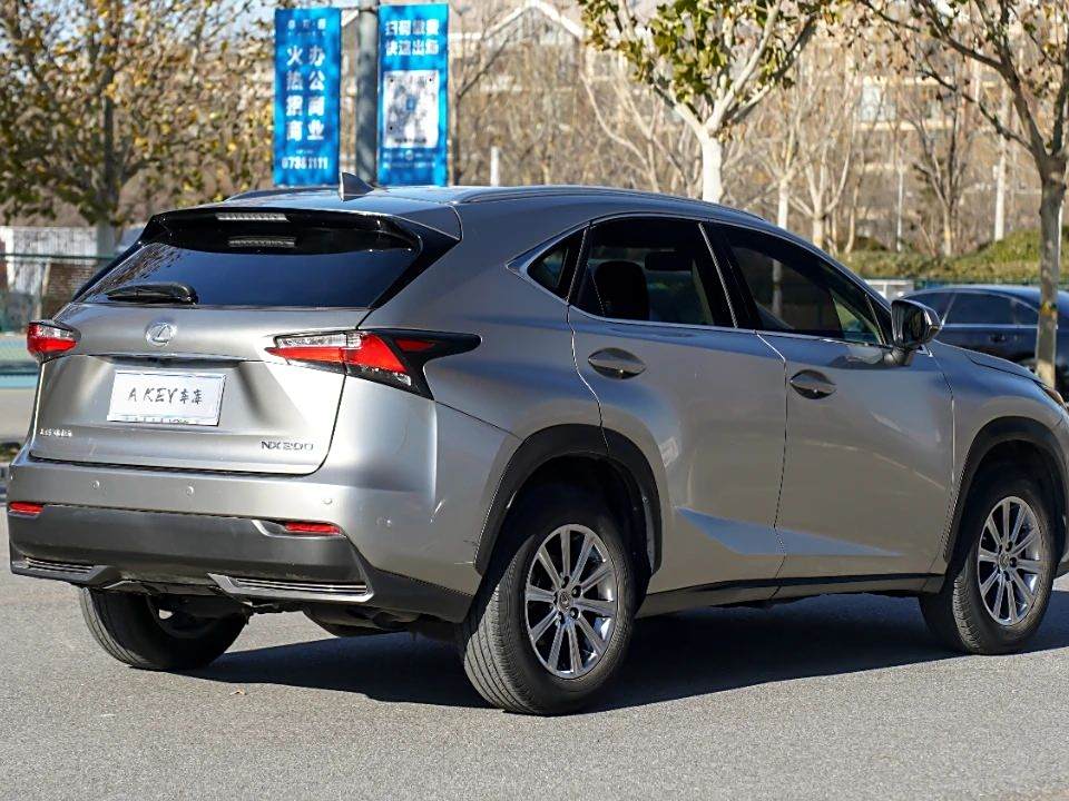 Lexus NX 2016 200