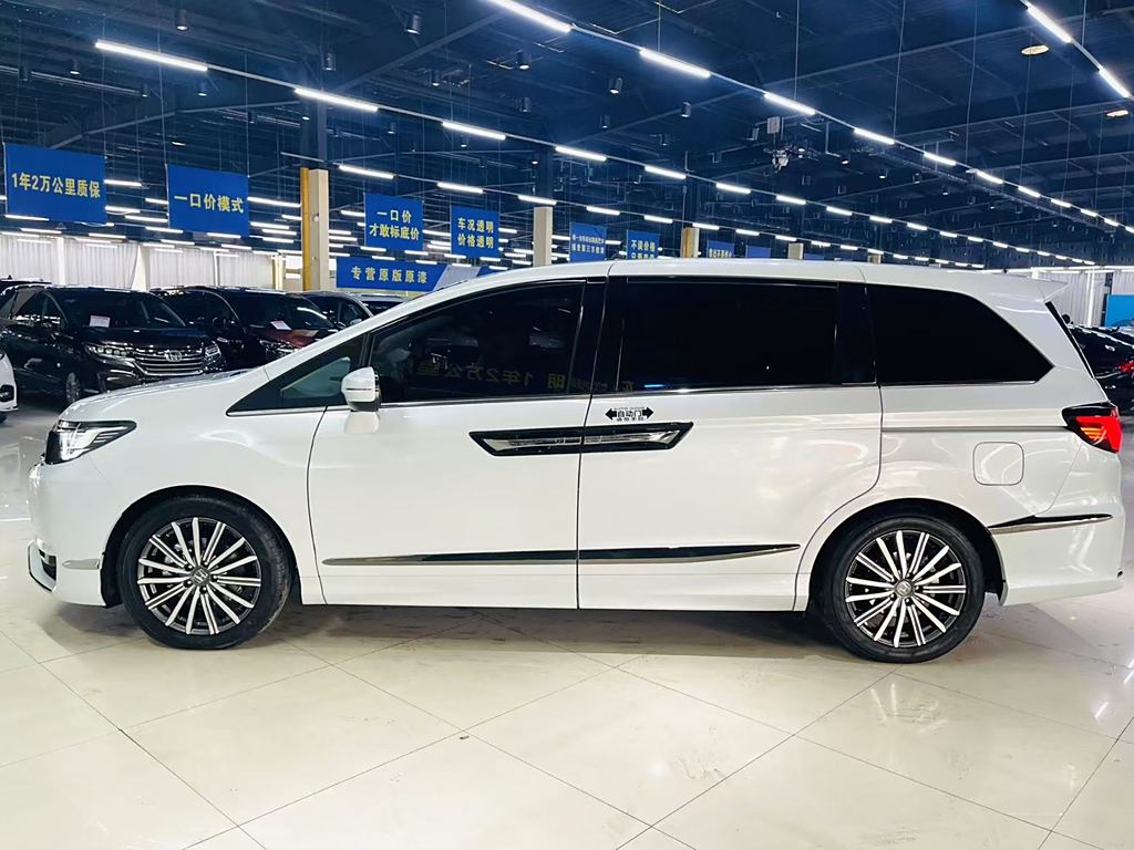 Honda Odyssey 2024 2.0L e:HEV