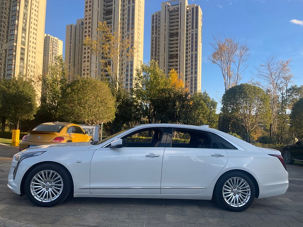 Cadillac CT6 2022 28T  Luxury