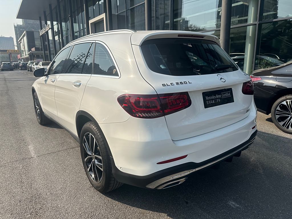 Mercedes-Benz GLC 2021 GLC 260 L 4MATIC  Luxury