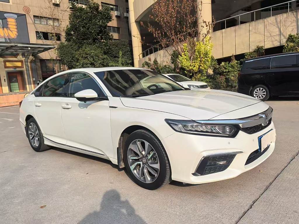 Geely Emgrand GS 2019 260TURBO Euro VI