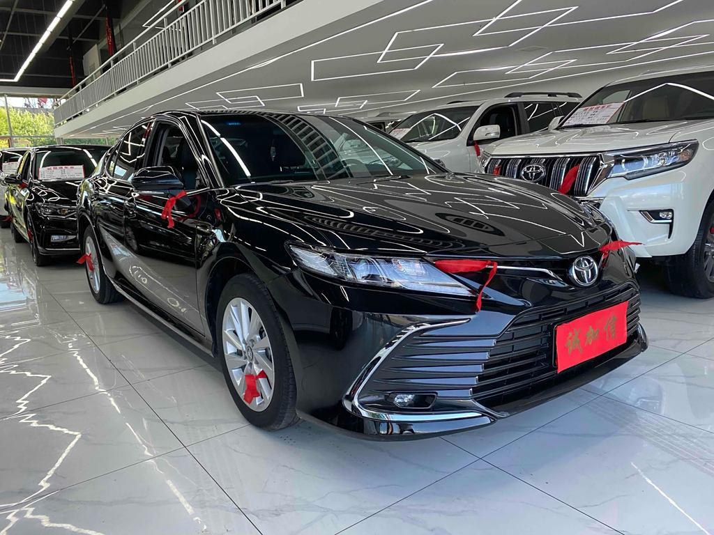 Toyota Camry 2023 2.0GVP