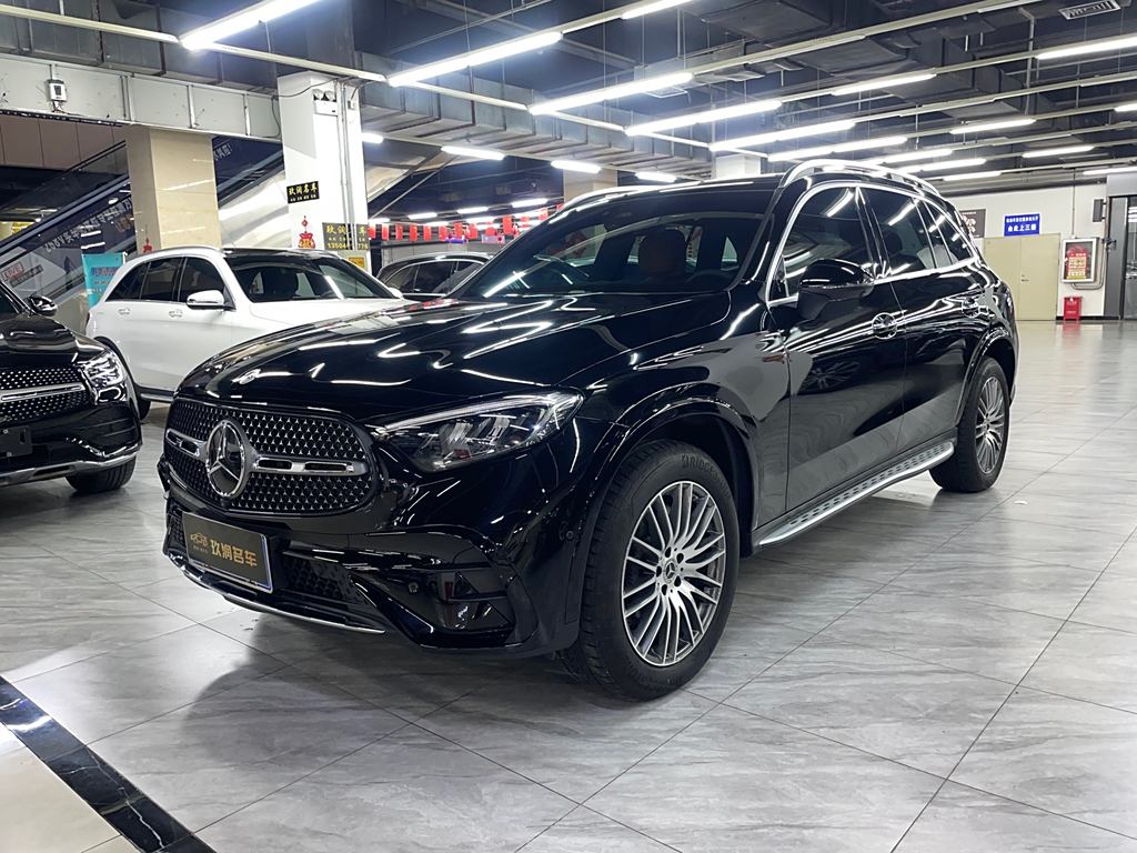 Mercedes-Benz GLC 2023 GLC 300 L 4MATIC  7