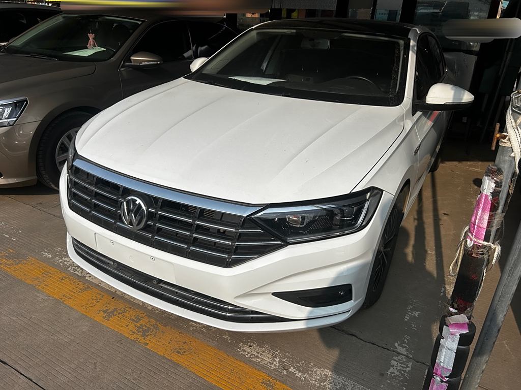 Volkswagen Jetta 2019 200TSI DSG  Euro VI