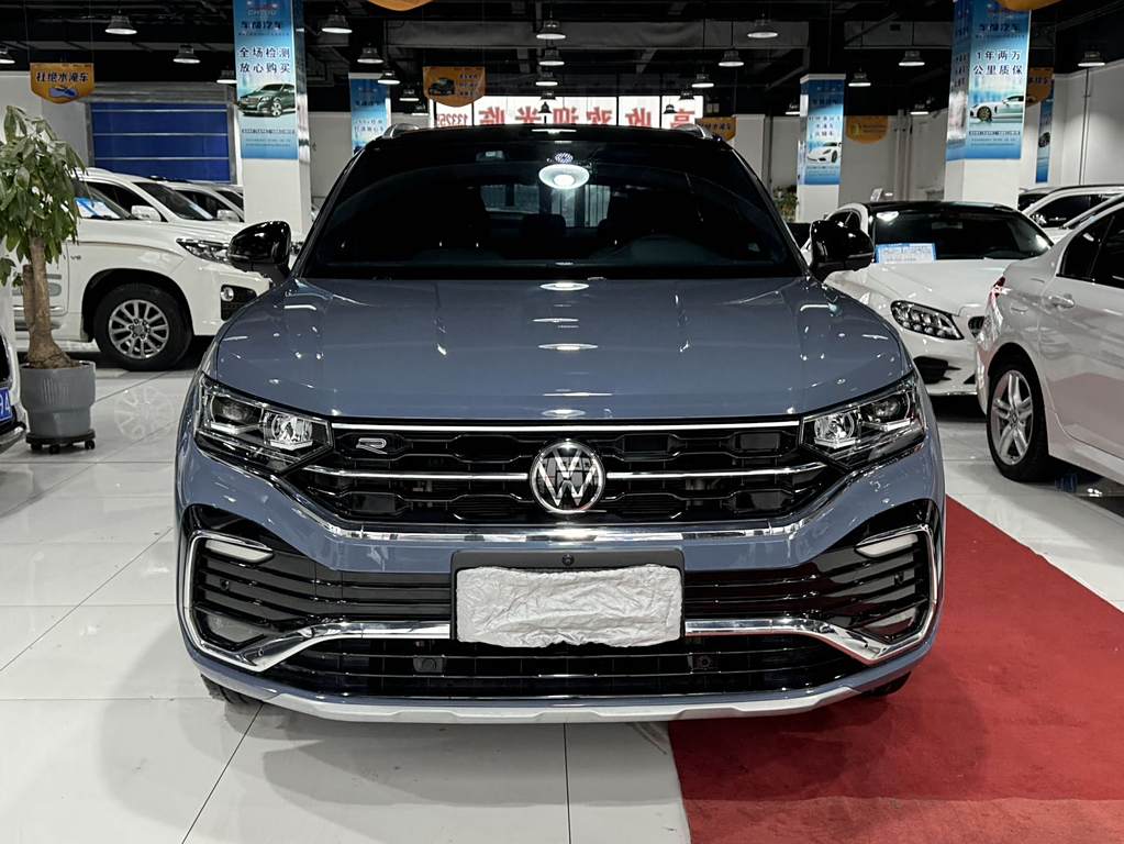 Volkswagen TayronX 2020 330TSI