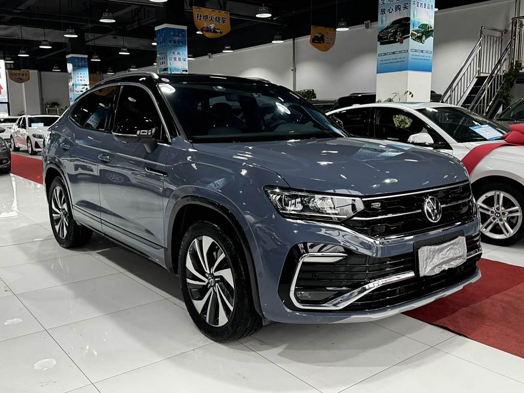 Volkswagen TayronX 2020 330TSI