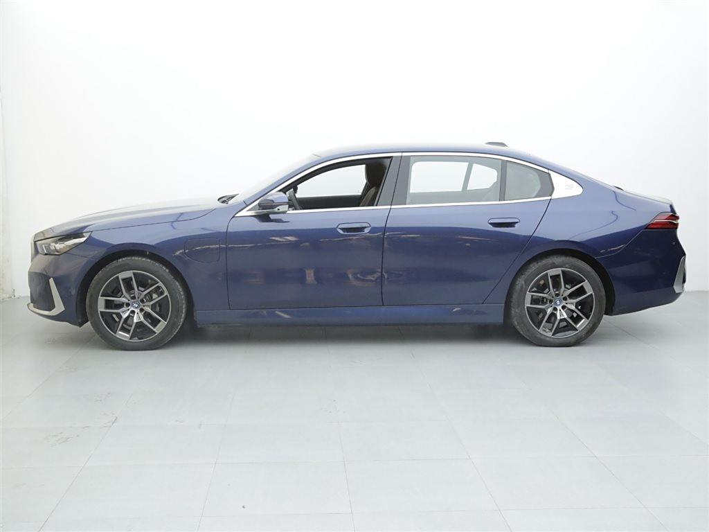 BMW i5 2024 eDrive 35L