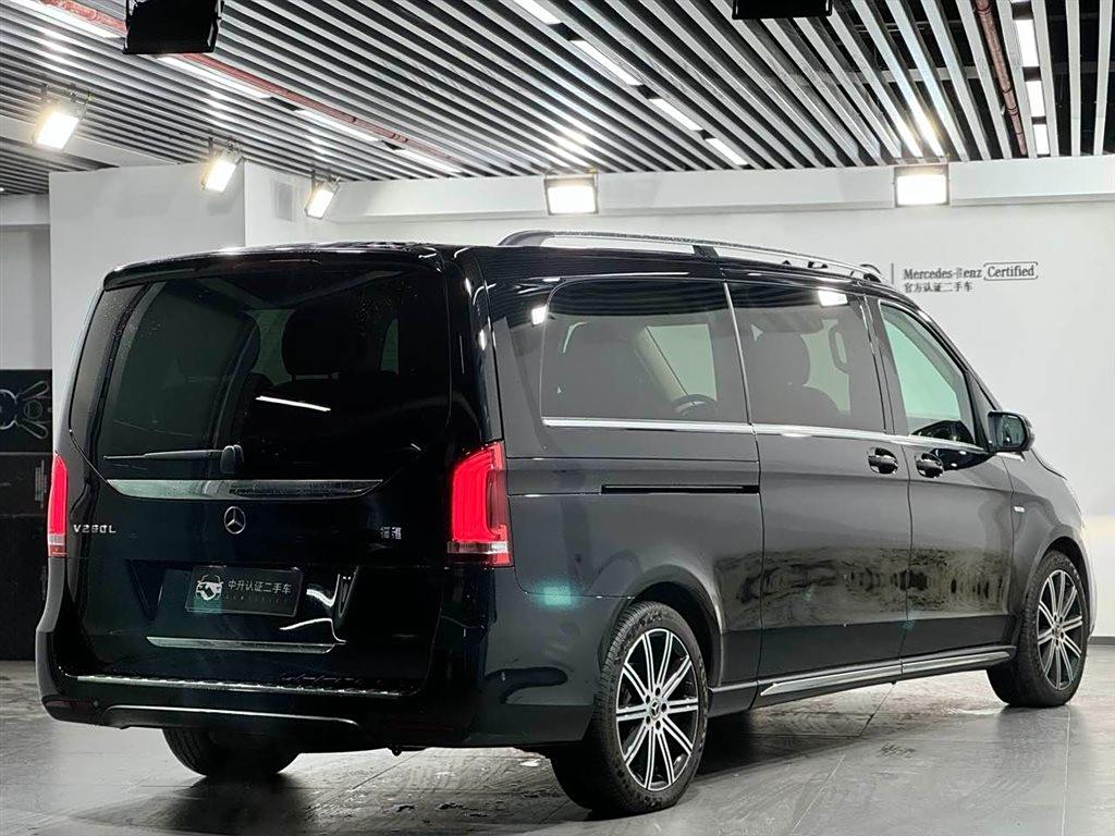 Mercedes-Benz V-Class 2022 V 260 L