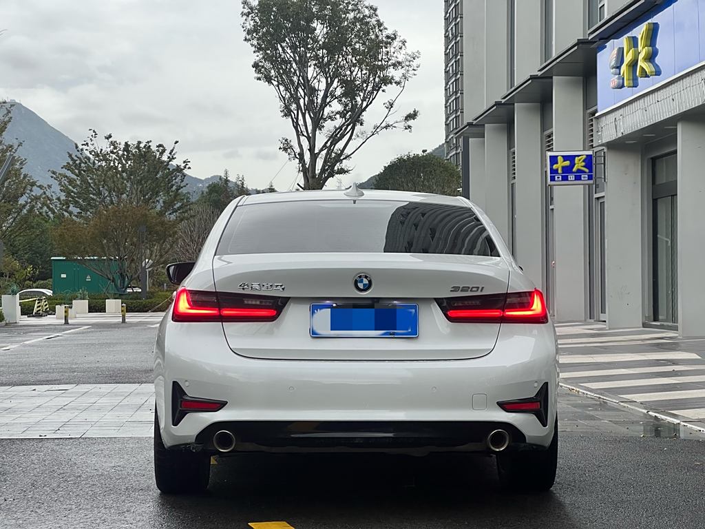 BMW 3 Series 2021 320i  Sport Package