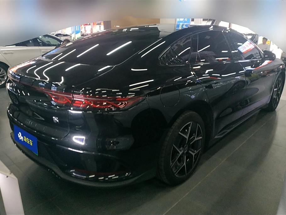 Han (BYD) 2022 EV  715KM