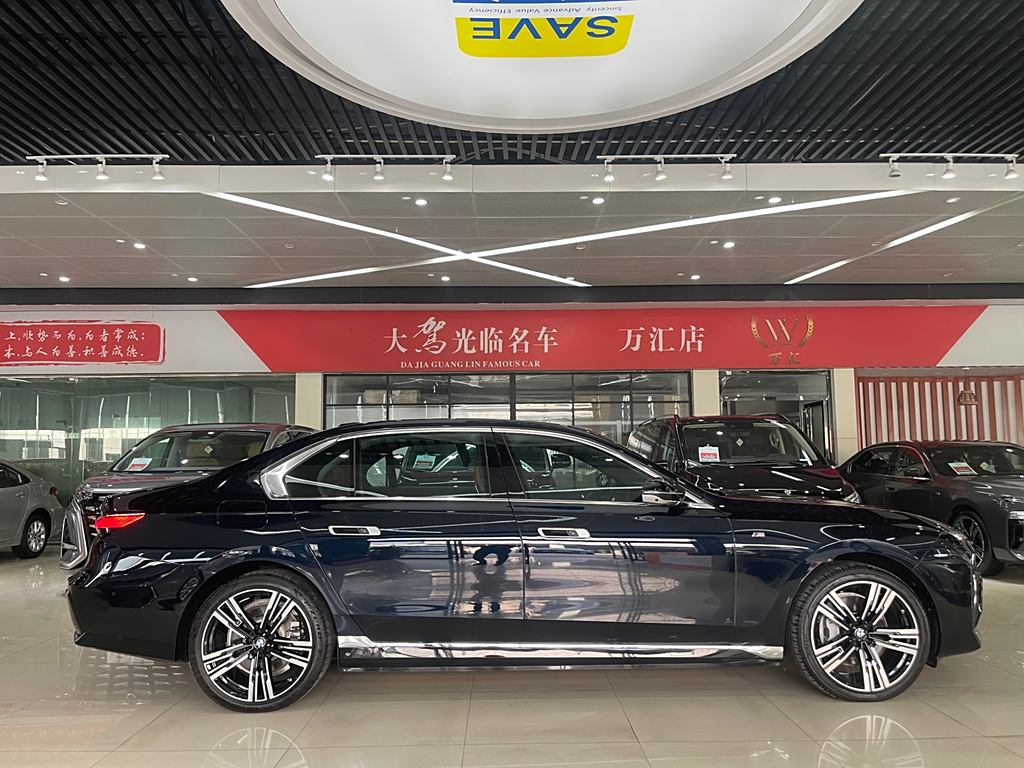 BMW i7 2023 eDrive50L M Sport Package