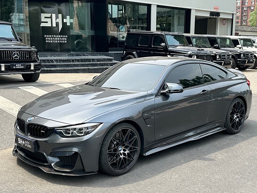 BMW M4 2019 M4Спортивный автомобиль (Sports car)