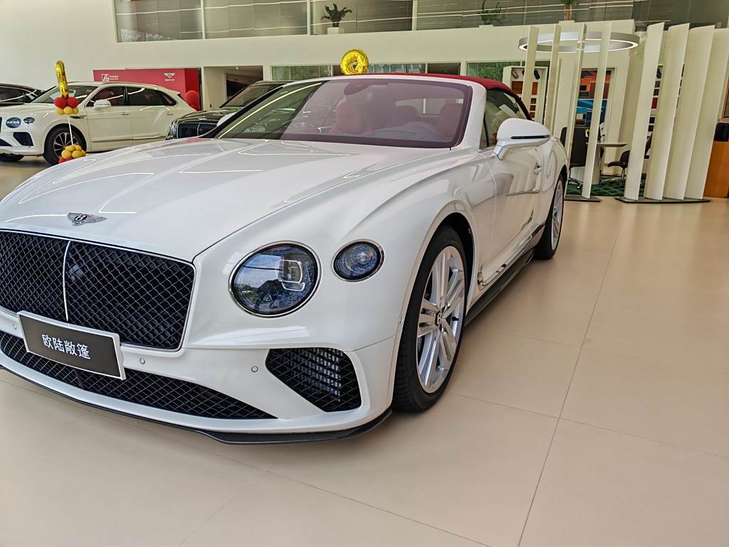 Bentley Continental 2024 4.0T GT V8